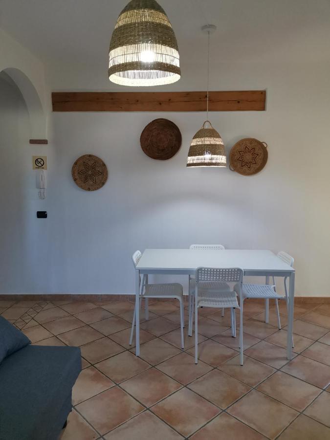 Hommy Lab - Stylish And Modern With Super Kitchen, Separate Entrance, Free Parking Appartement Olbia Buitenkant foto