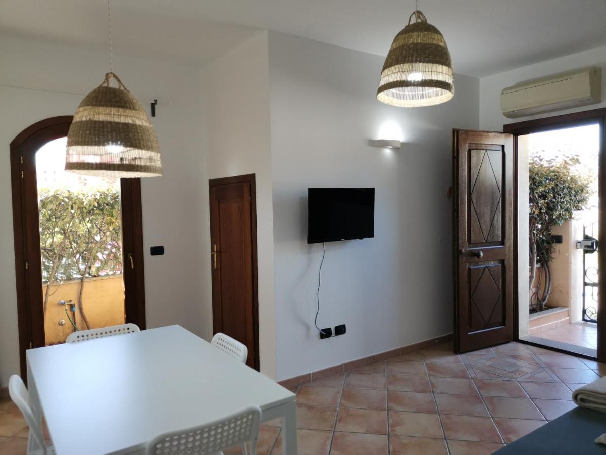 Hommy Lab - Stylish And Modern With Super Kitchen, Separate Entrance, Free Parking Appartement Olbia Buitenkant foto