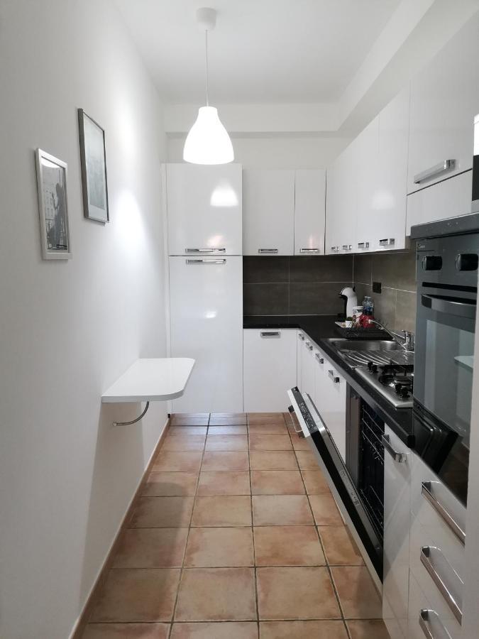 Hommy Lab - Stylish And Modern With Super Kitchen, Separate Entrance, Free Parking Appartement Olbia Buitenkant foto