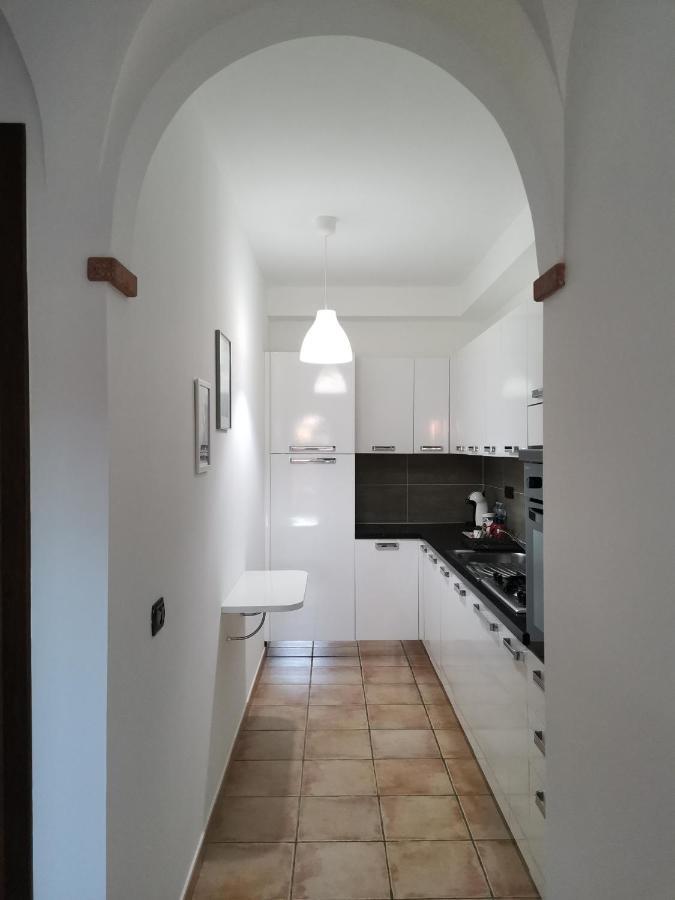 Hommy Lab - Stylish And Modern With Super Kitchen, Separate Entrance, Free Parking Appartement Olbia Buitenkant foto