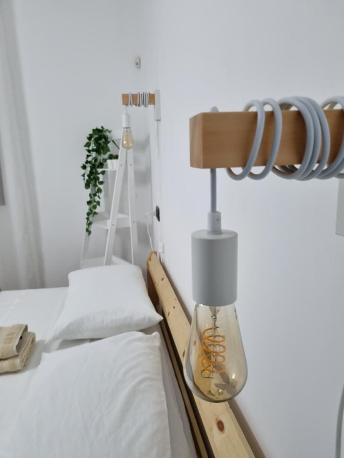 Hommy Lab - Stylish And Modern With Super Kitchen, Separate Entrance, Free Parking Appartement Olbia Buitenkant foto