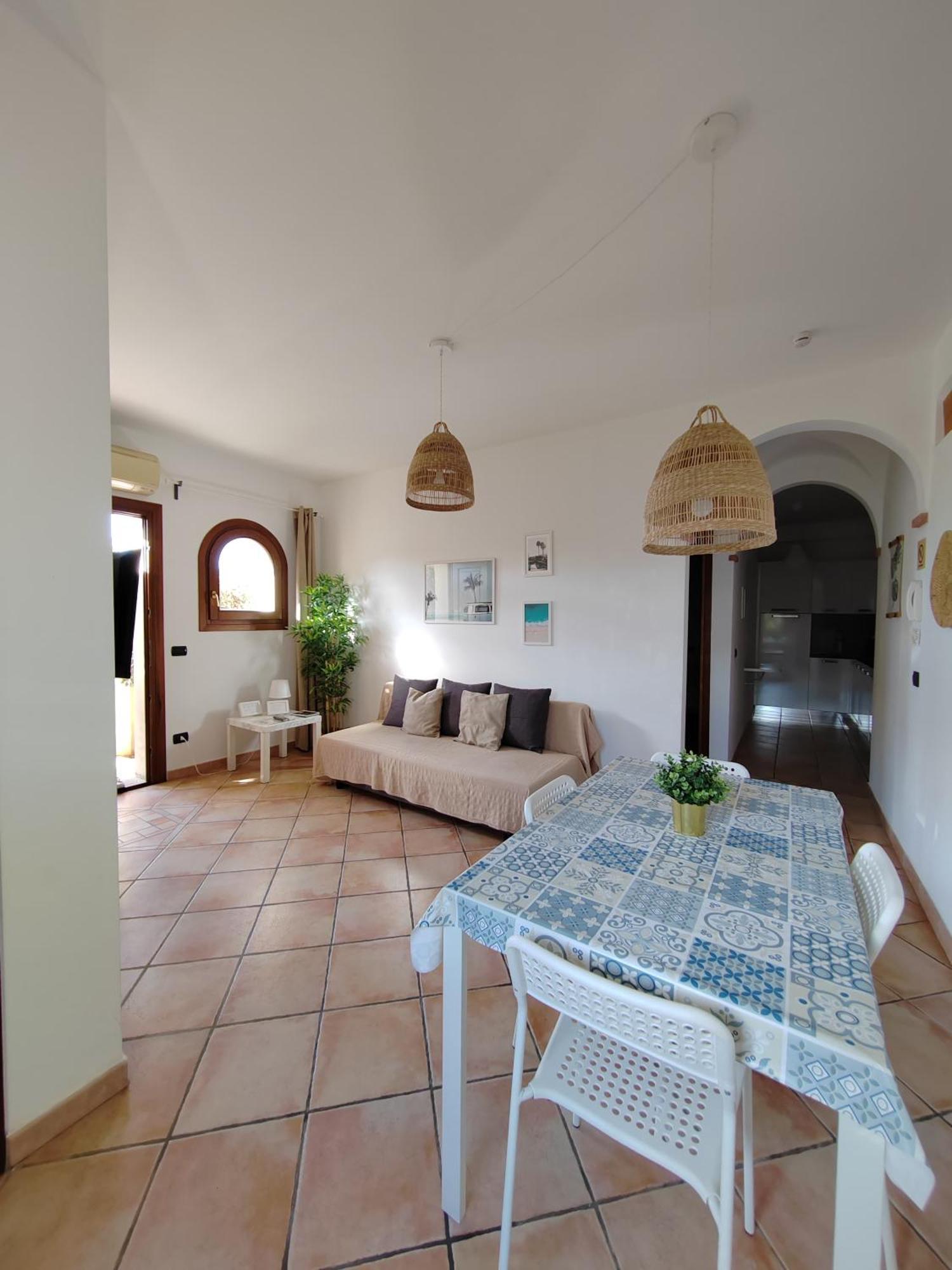 Hommy Lab - Stylish And Modern With Super Kitchen, Separate Entrance, Free Parking Appartement Olbia Buitenkant foto