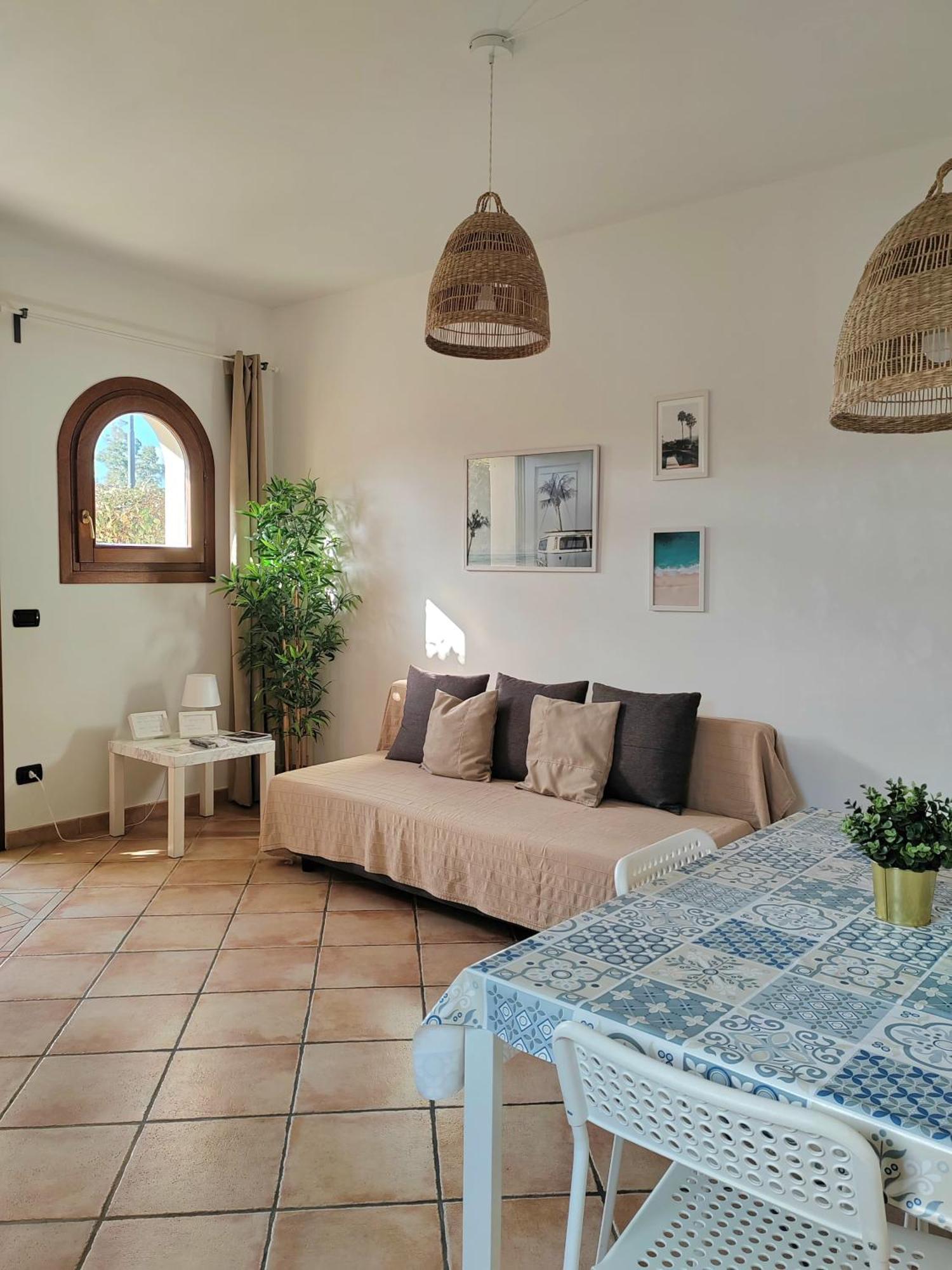 Hommy Lab - Stylish And Modern With Super Kitchen, Separate Entrance, Free Parking Appartement Olbia Buitenkant foto